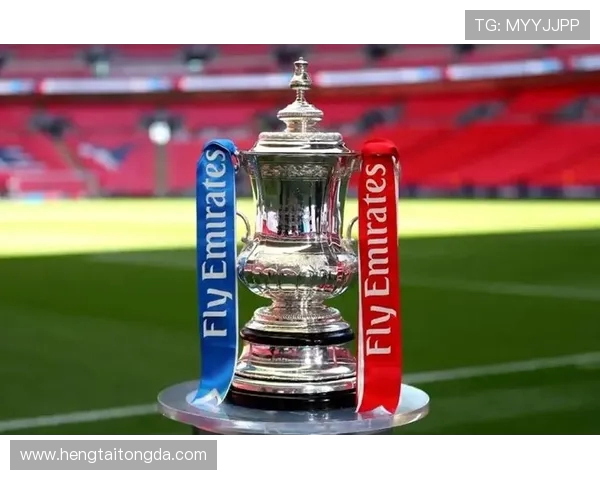 埃弗顿与利物浦激战在即市场备战分析与前瞻